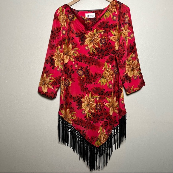 Maggie Sweet Tunic Top‎ Large Red Floral Cowl Neck Fringe Tassel Handkerchief - Picture 1 of 8